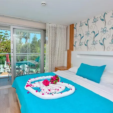 Clover Magic Altinkum Park Hotel 3*